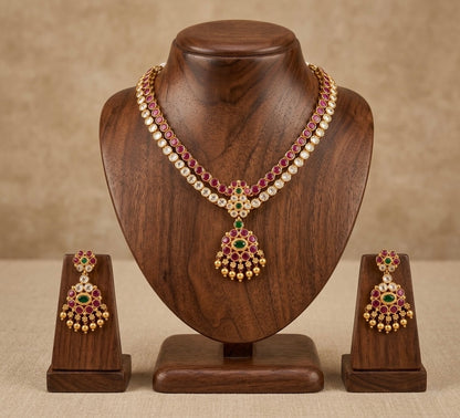 Matte finish white-ruby-green double layer attigai/necklace set dj-53178
