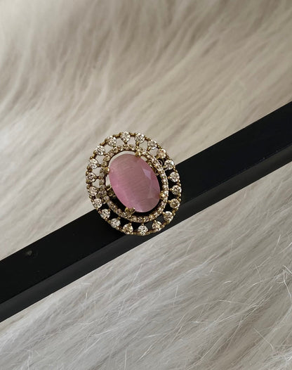 Antique gold tone cz white-baby pink stone finger ring dj-55033
