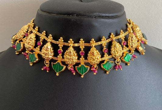 Gold tone kerala style pink-green palakka lakshmi choker necklace dj-54276