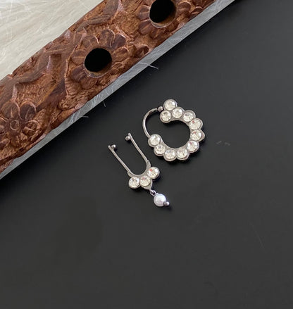 Black finish AD white stone pearl nathu-bulakku(nose pin) dj-54685