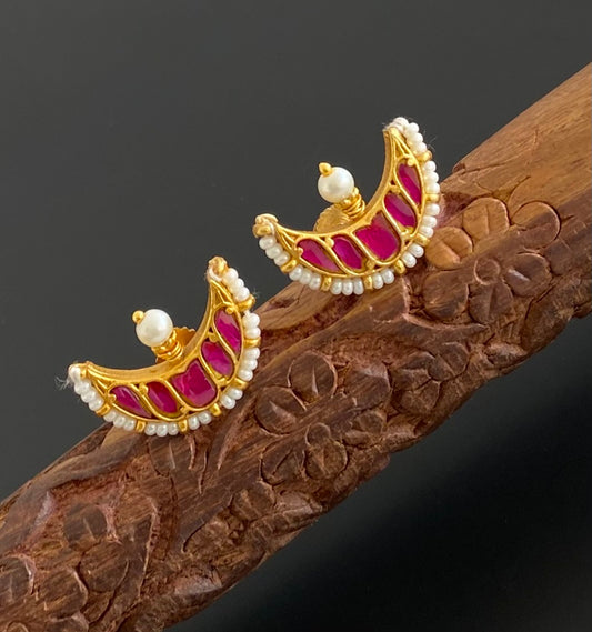 Gold tone pink pearl kundan jadau moon earrings dj-53554
