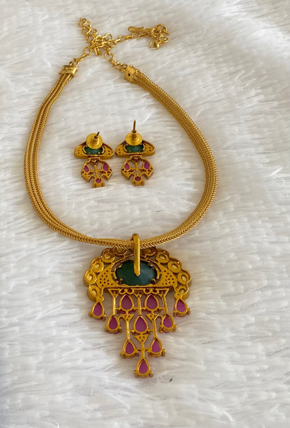 Matte finish ruby-green-white stone choker/necklace set dj-54022