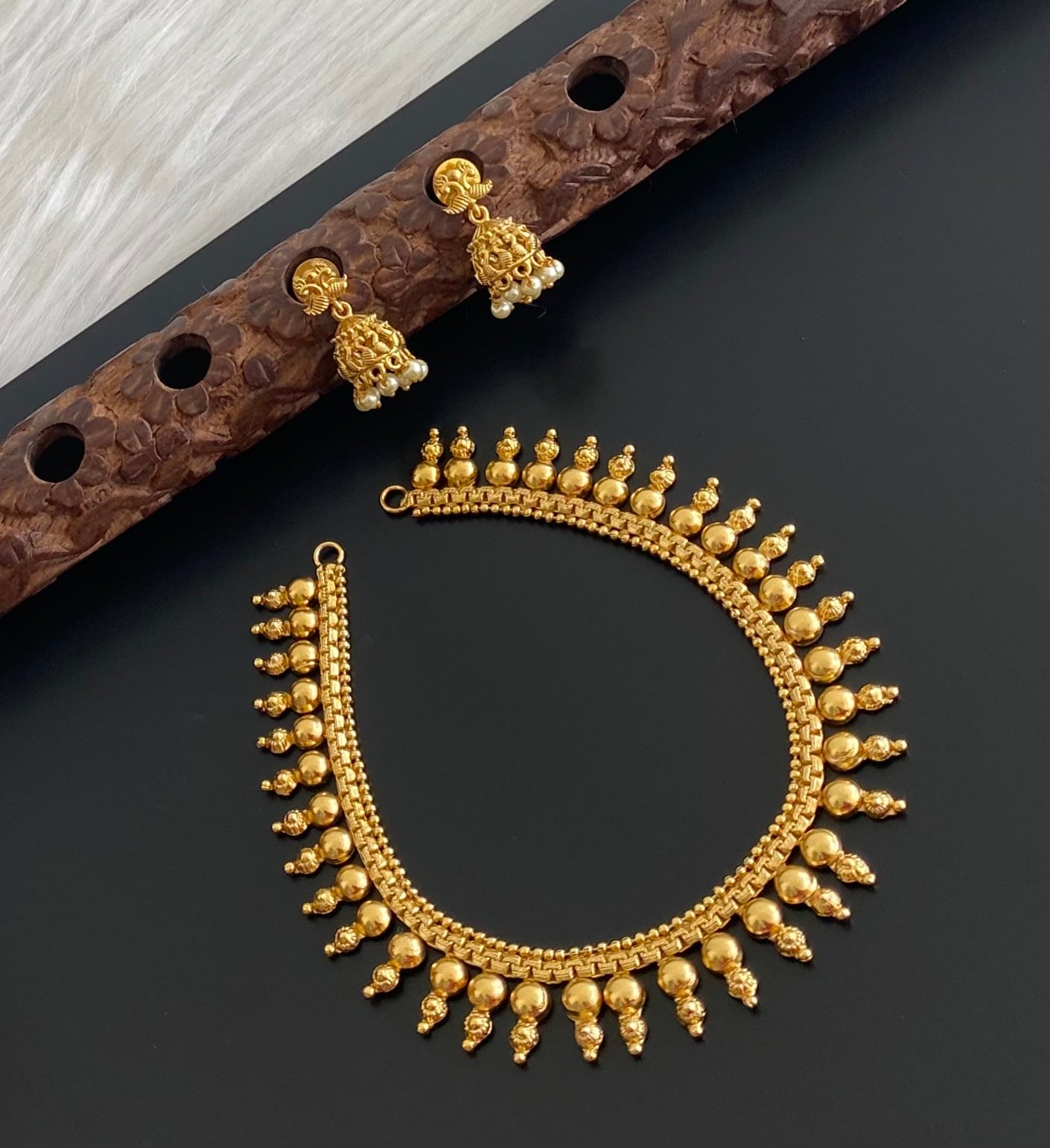 Gold tone necklace set dj-54083