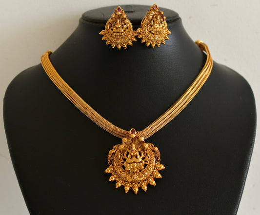 Matte finish kemp-white stone lakshmi choker/necklace set dj-54020