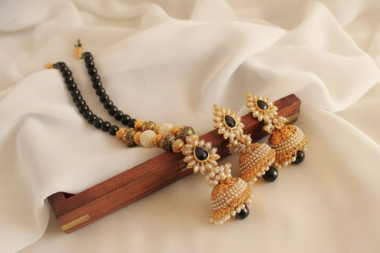 Antique Black-Pearl Jhumkka Pendant Necklace Set -dj10589