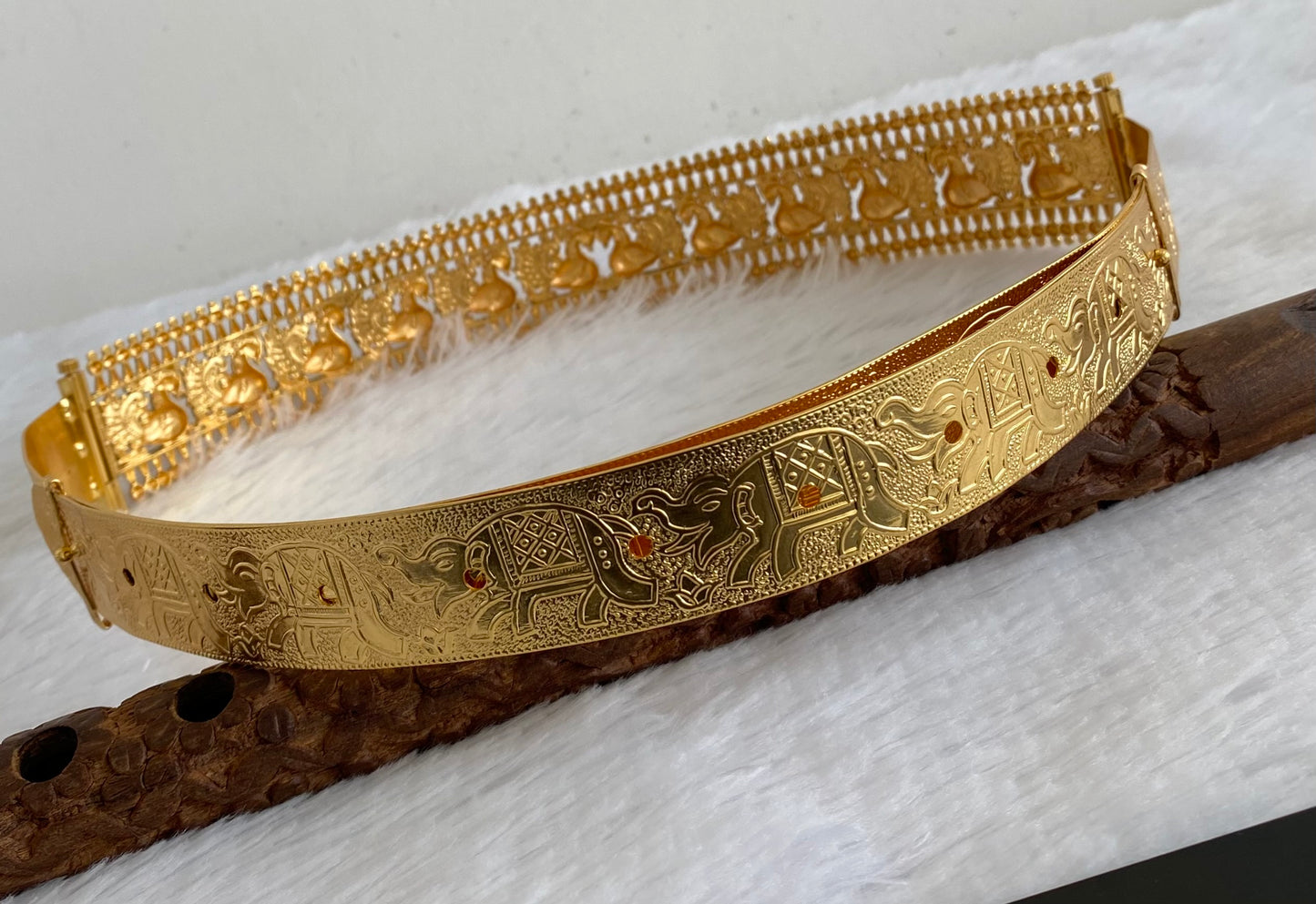 Antique gold tone peacock elephant waist band dj-53523