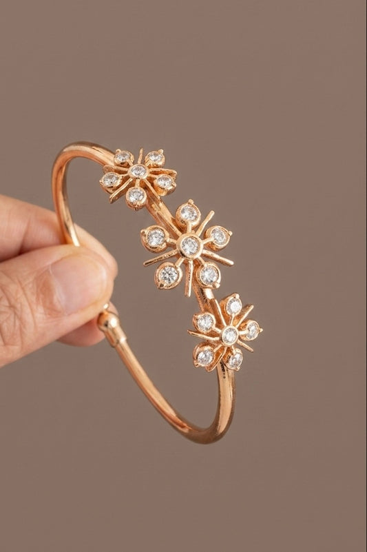 Gold tone AD flower adjustable kada/bangle Dj-53287