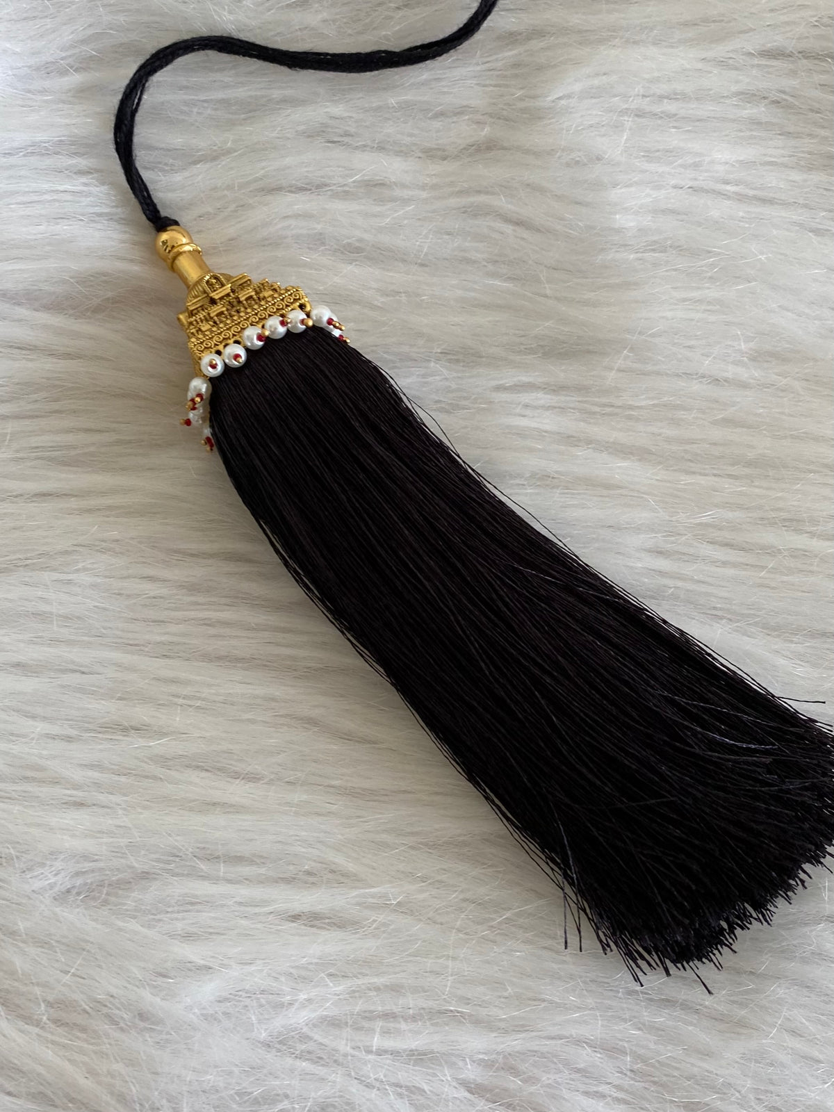 Matte finish elephant mango pearl bridal kuppulu(Hair accessory) dj-55070