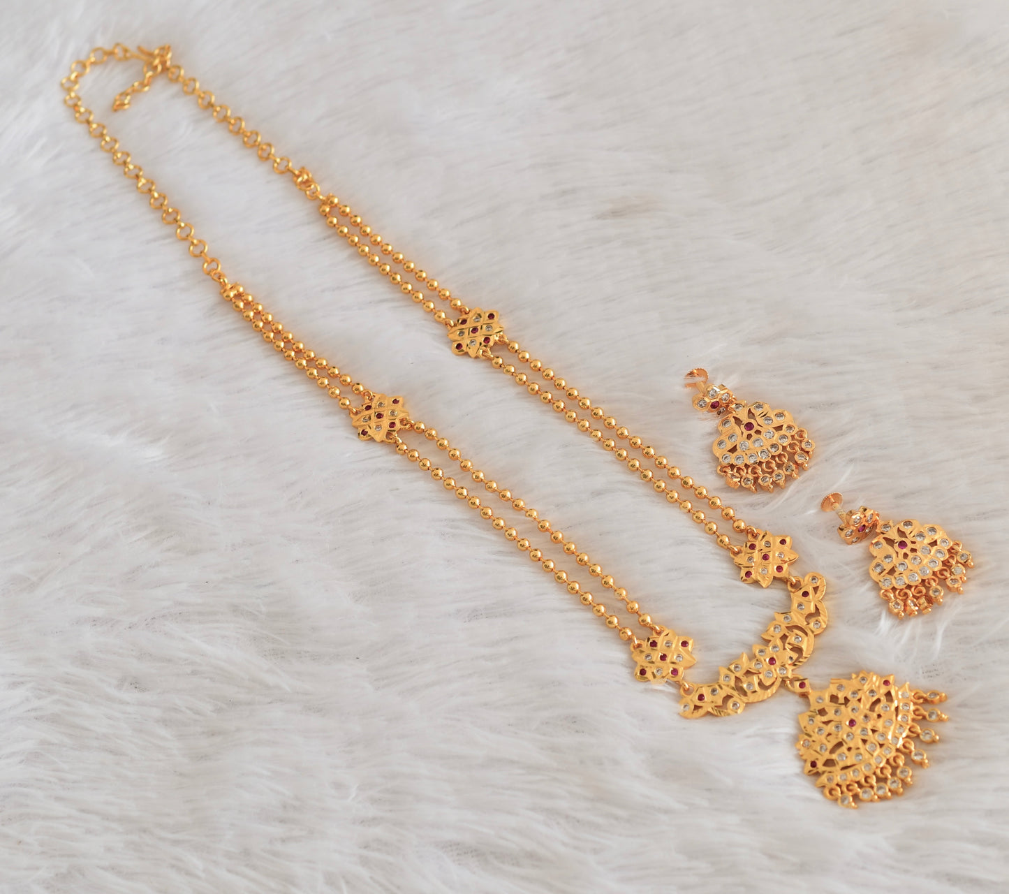 Gold tone South Indian style AD pink-white ball short haar set Dj-53317