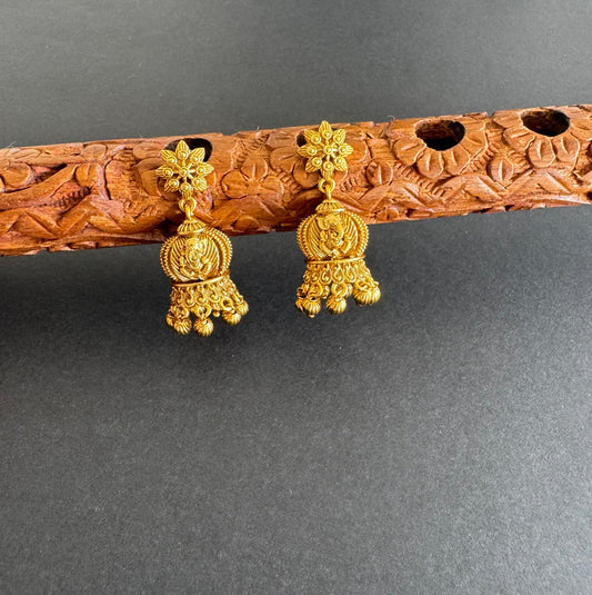 Antique gold tone ganesha flower peacock jhumkka dj-51468