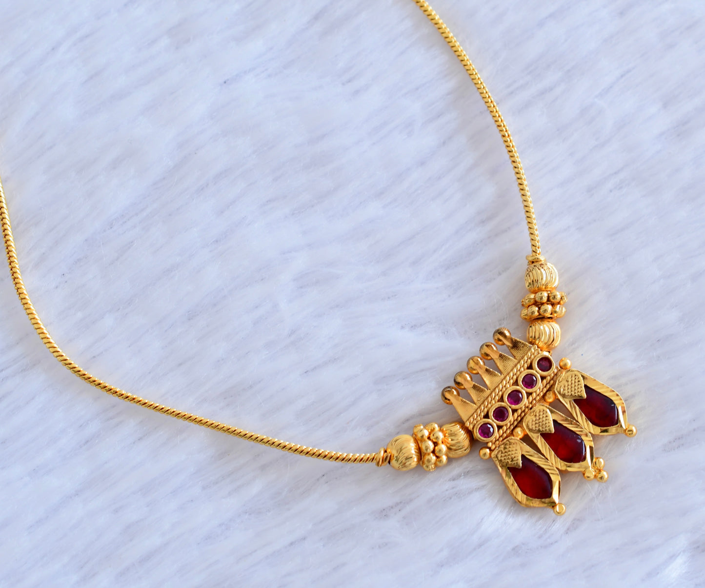 Gold tone pink-red nagapadam necklace  dj-53090