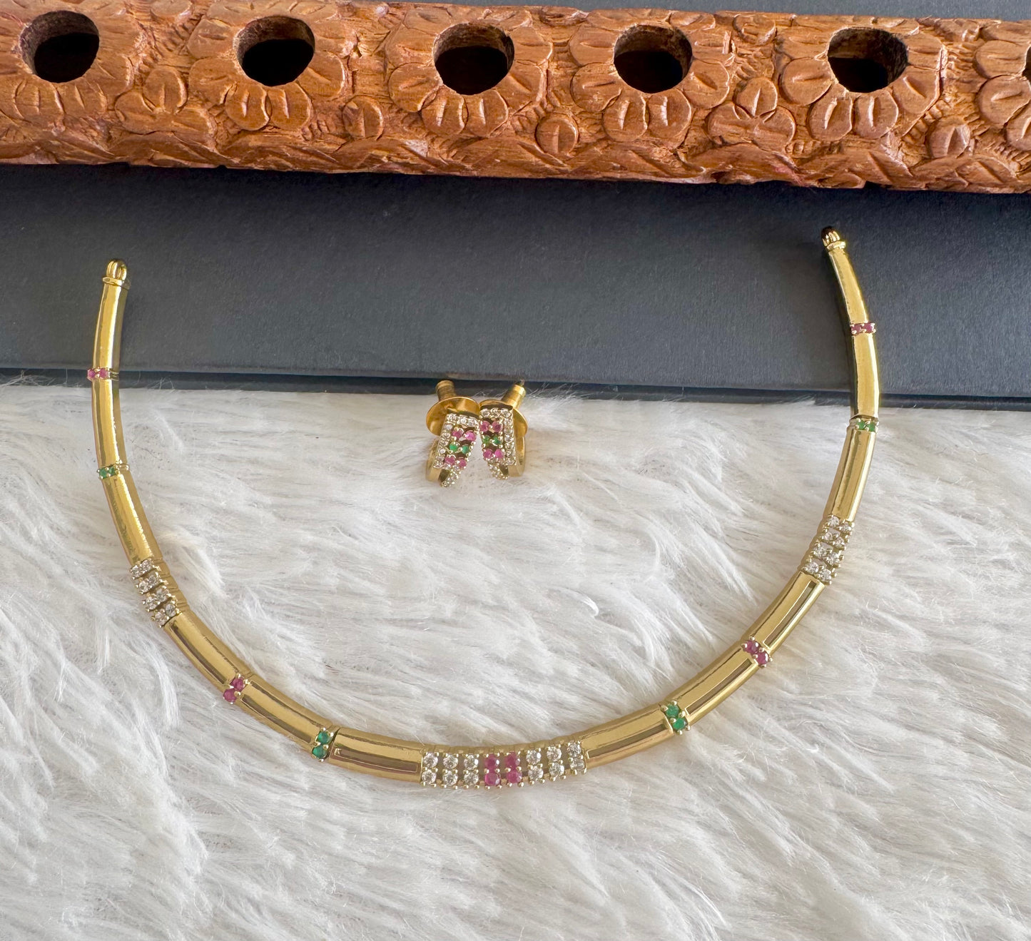 Antique gold tone cz ruby-green kanti necklace set dj-52079