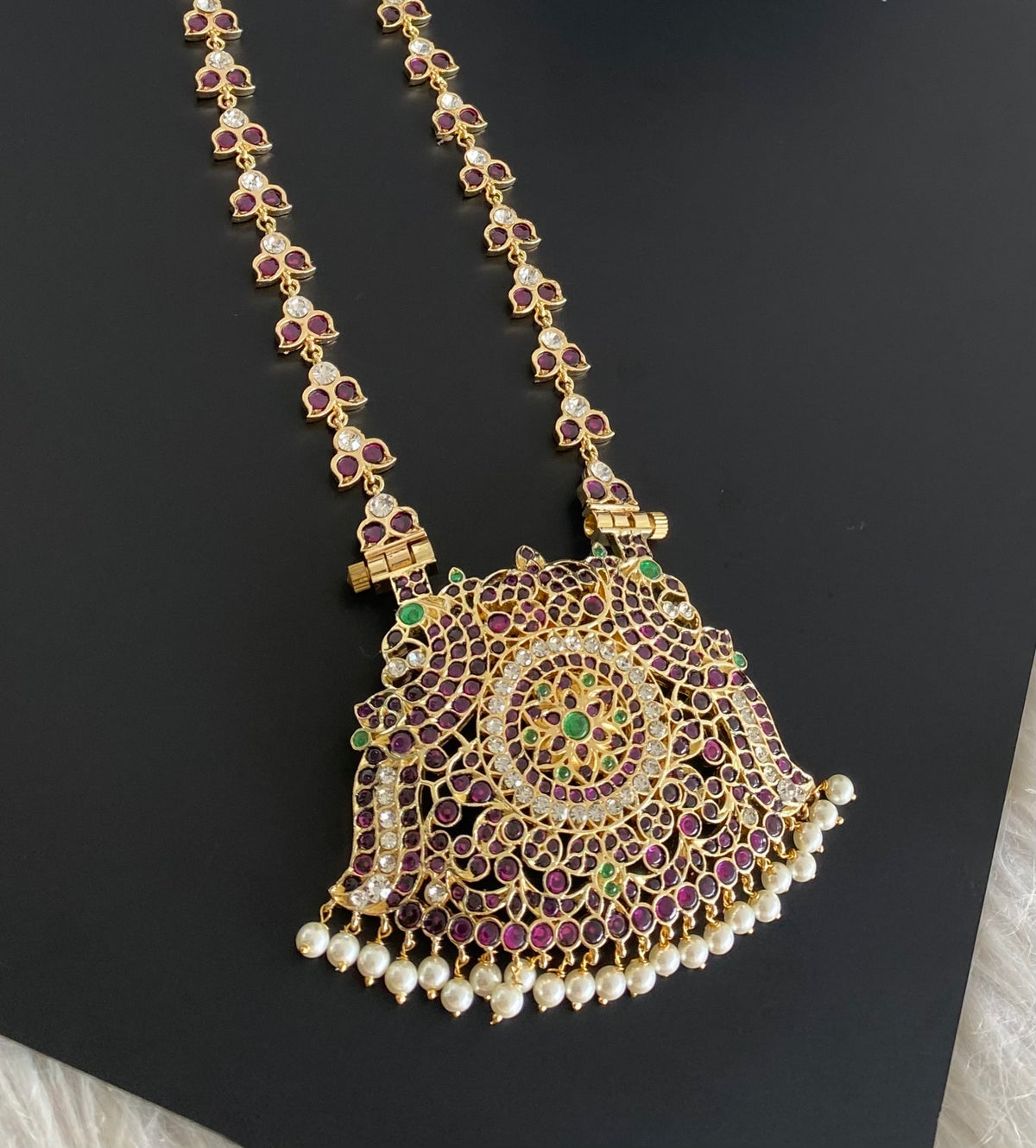 Gold tone precious kemp-green-white peacock pearl haar dj-54723