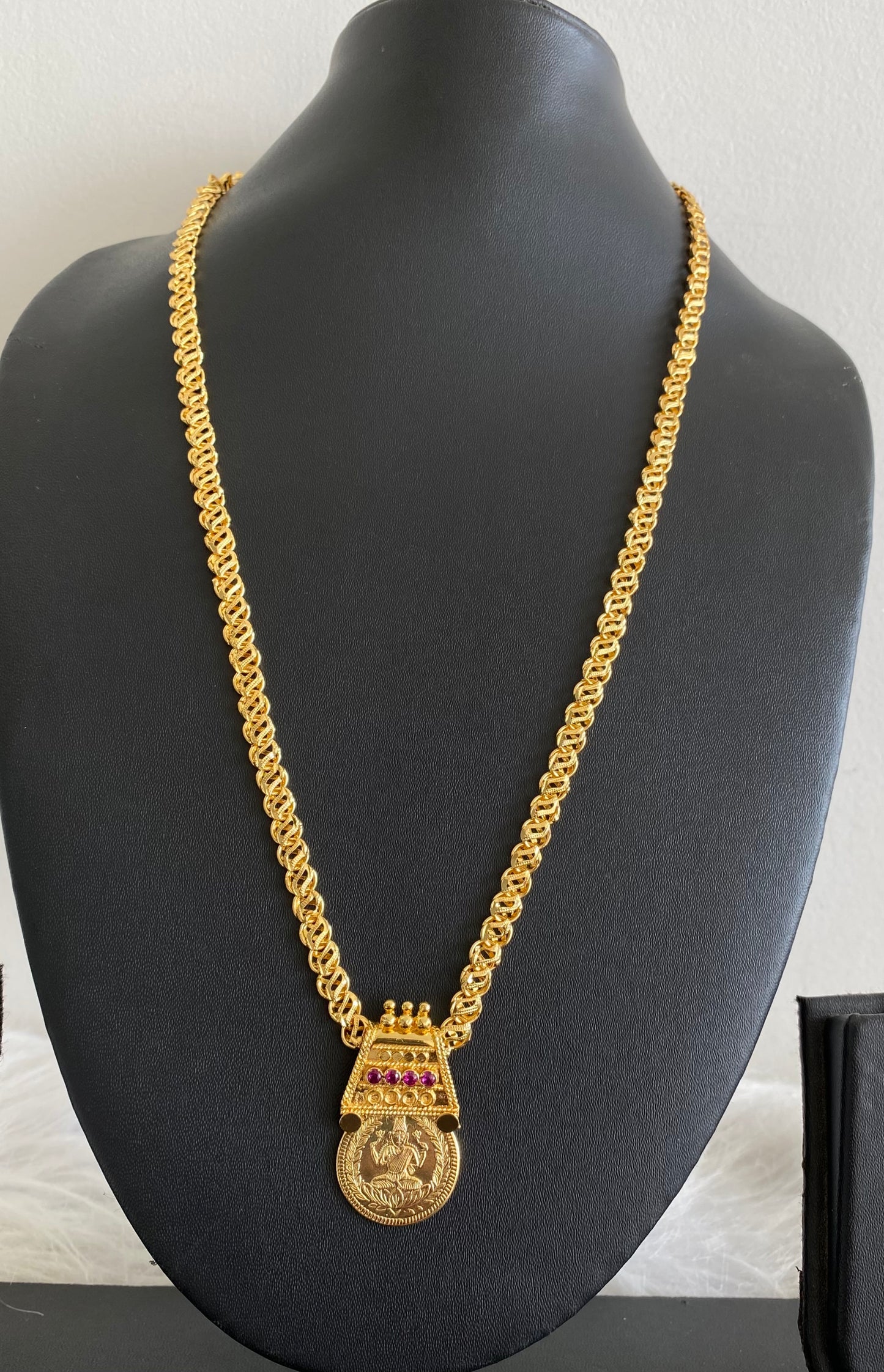 Gold tone 24 inches chain with lakshmi coin pendant dj-54271