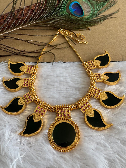 Gold tone green-pink kerala style round mango big necklace dj-51718
