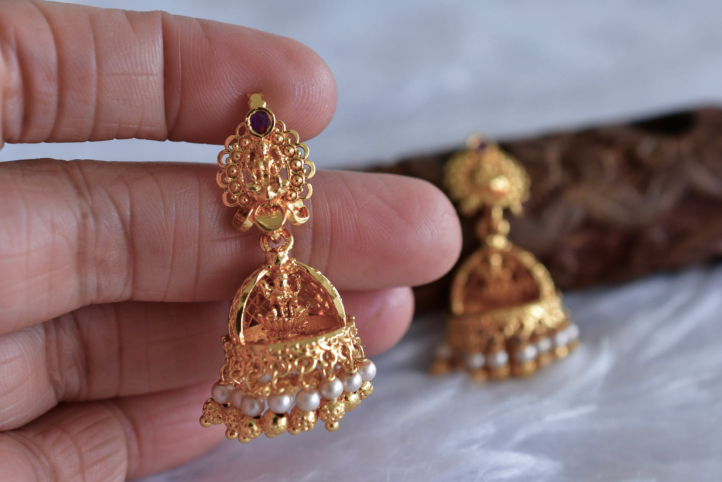 Gold tone kerala style pearl lakshmi jhumkka dj-51808