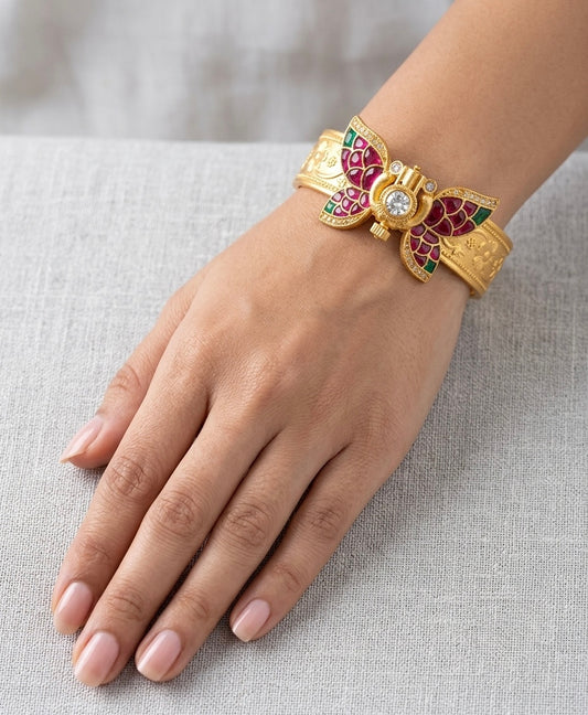Gold tone pink-green-white Kundan jadau butterfly screw type kada(2.6) dj-54859