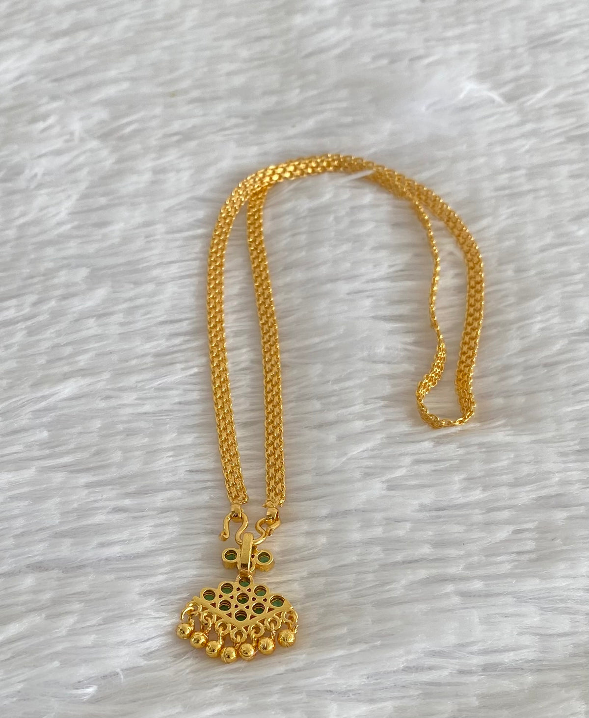 Gold tone 18 inches chain with green stone pathakkam pendant dj-54907