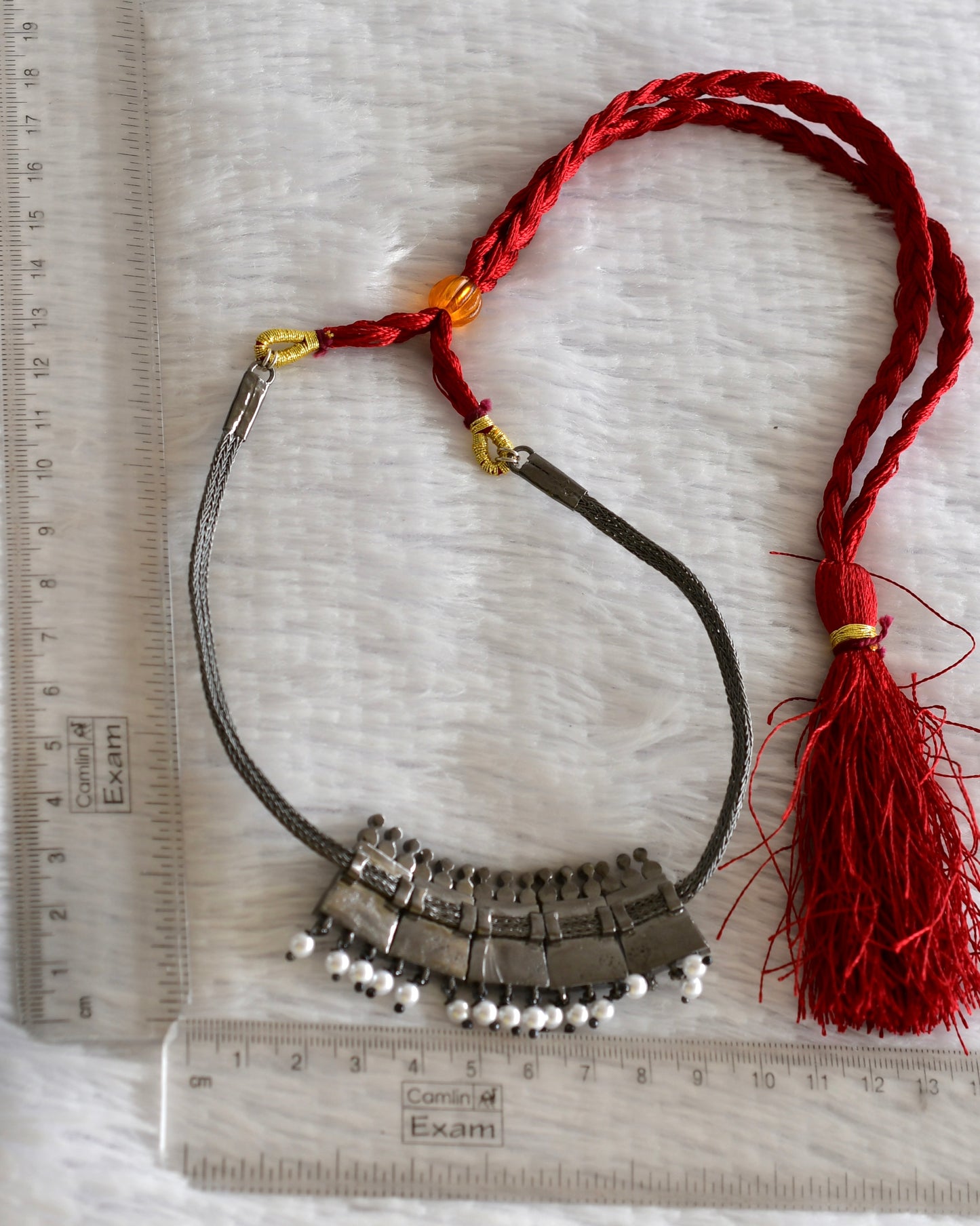 Black finish precious kemp-green pearl poothali necklace dj-52278