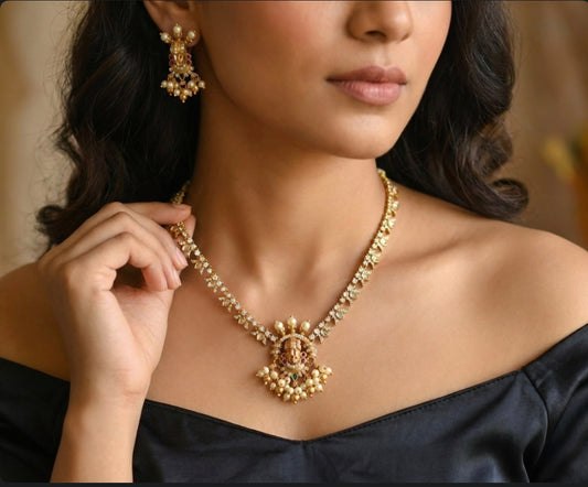 Matte finish kemp-green-white pearl Thirumal necklace set dj-46598