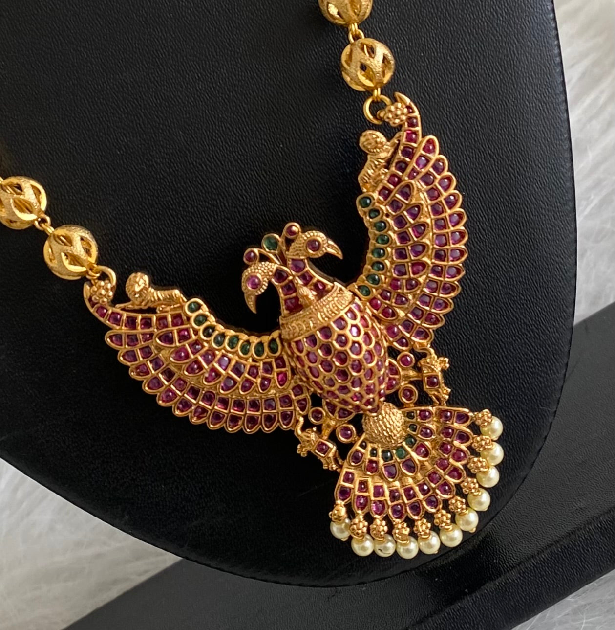 Gold tone pink-green pearl gandaberunda necklace dj-53993