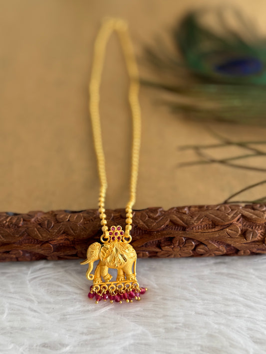 Gold tone pink stone Elephant short chain dj-51738