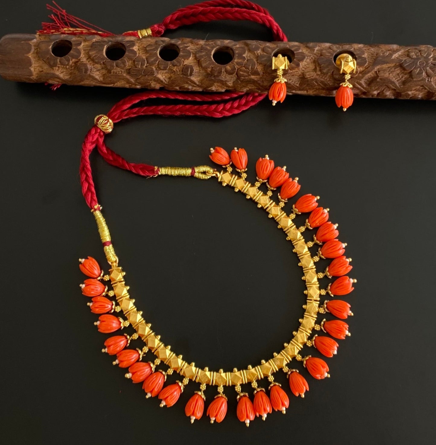 Antique gold tone red tulip beaded necklace set dj-54365