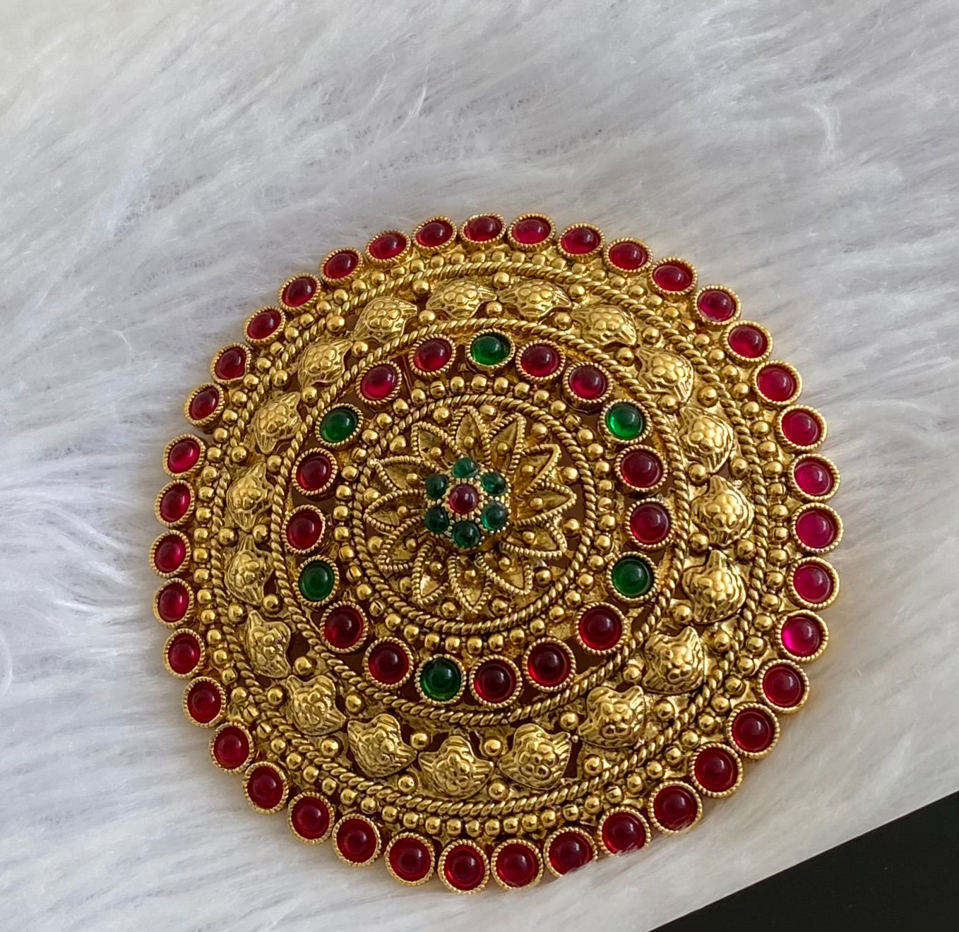 Antique gold tone kemp-green round hair jewel (rakodi) dj-53631