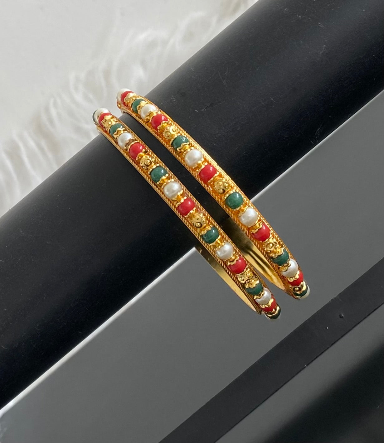 Gold tone navarathna beaded bangles (2.6) dj-53702
