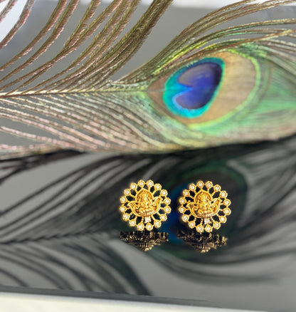 Matte finish white lakshmi round stud/earrings dj-51579