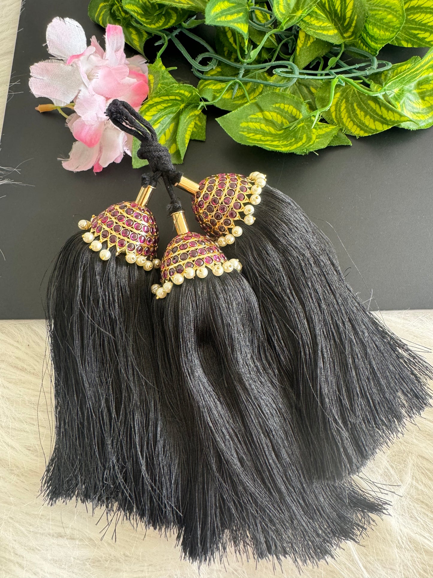 Gold tone AD precious kemp pearl kuppulu/kunjalam dj-51183