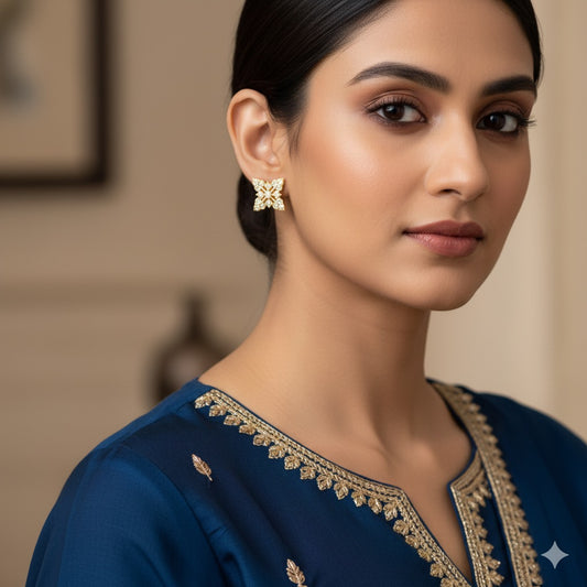 Gold tone AD white stone stud/earrings dj-52246