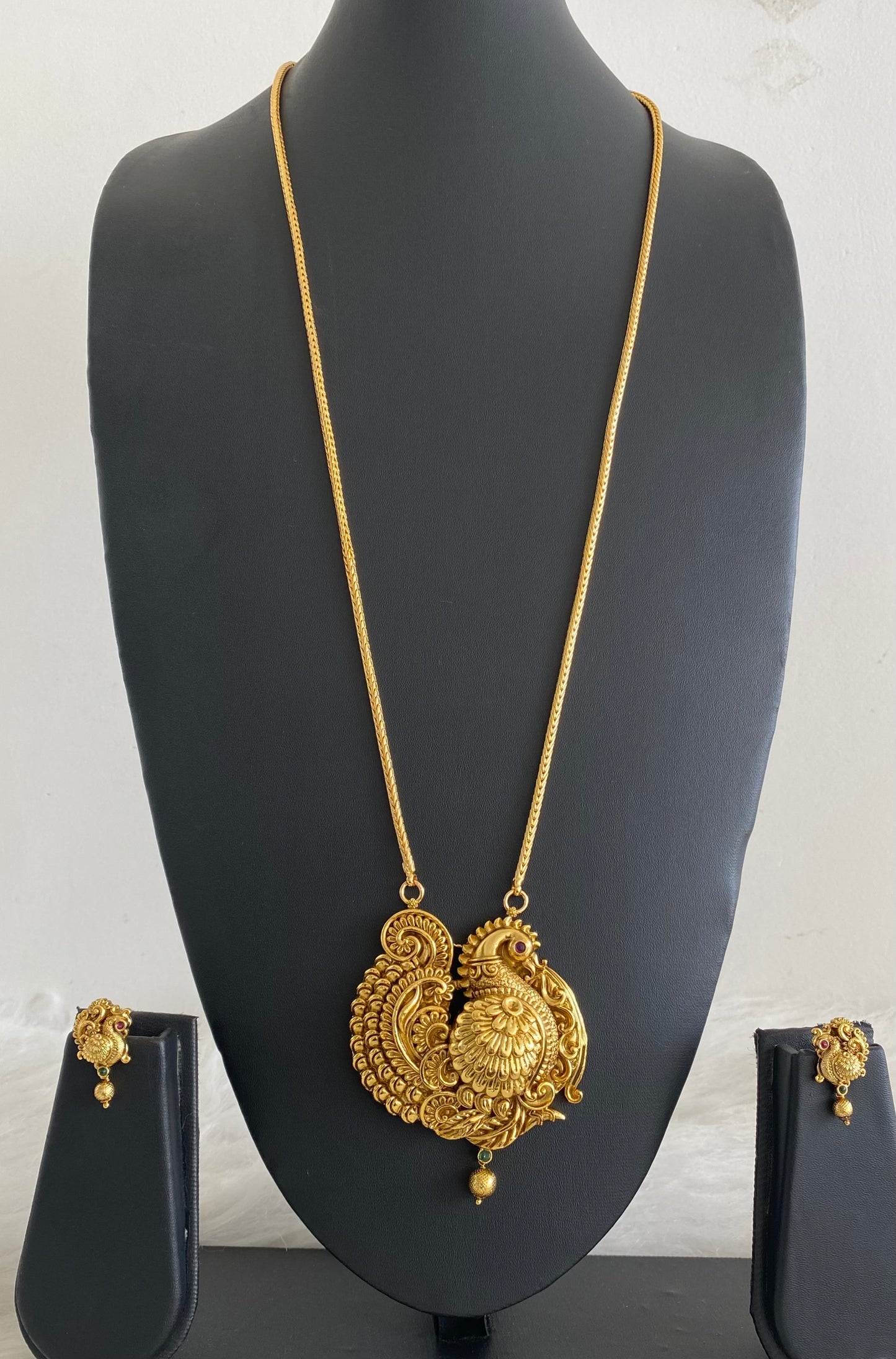 Antique gold tone 30 inches chain with annapakshi pendant set dj-54521