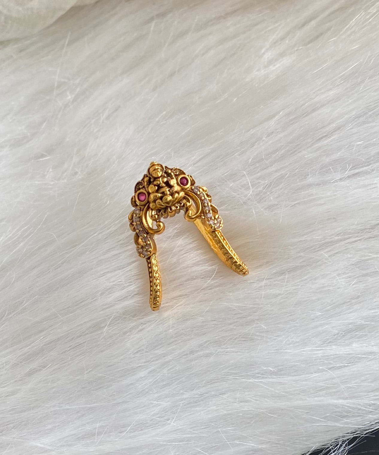 Matte finish white-pink peacock lakshmi vanki style finger ring dj-54331