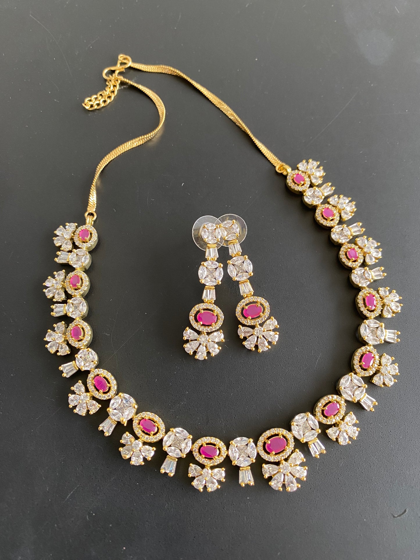 Gold Tone Cz Ruby Necklace Set DJ31381