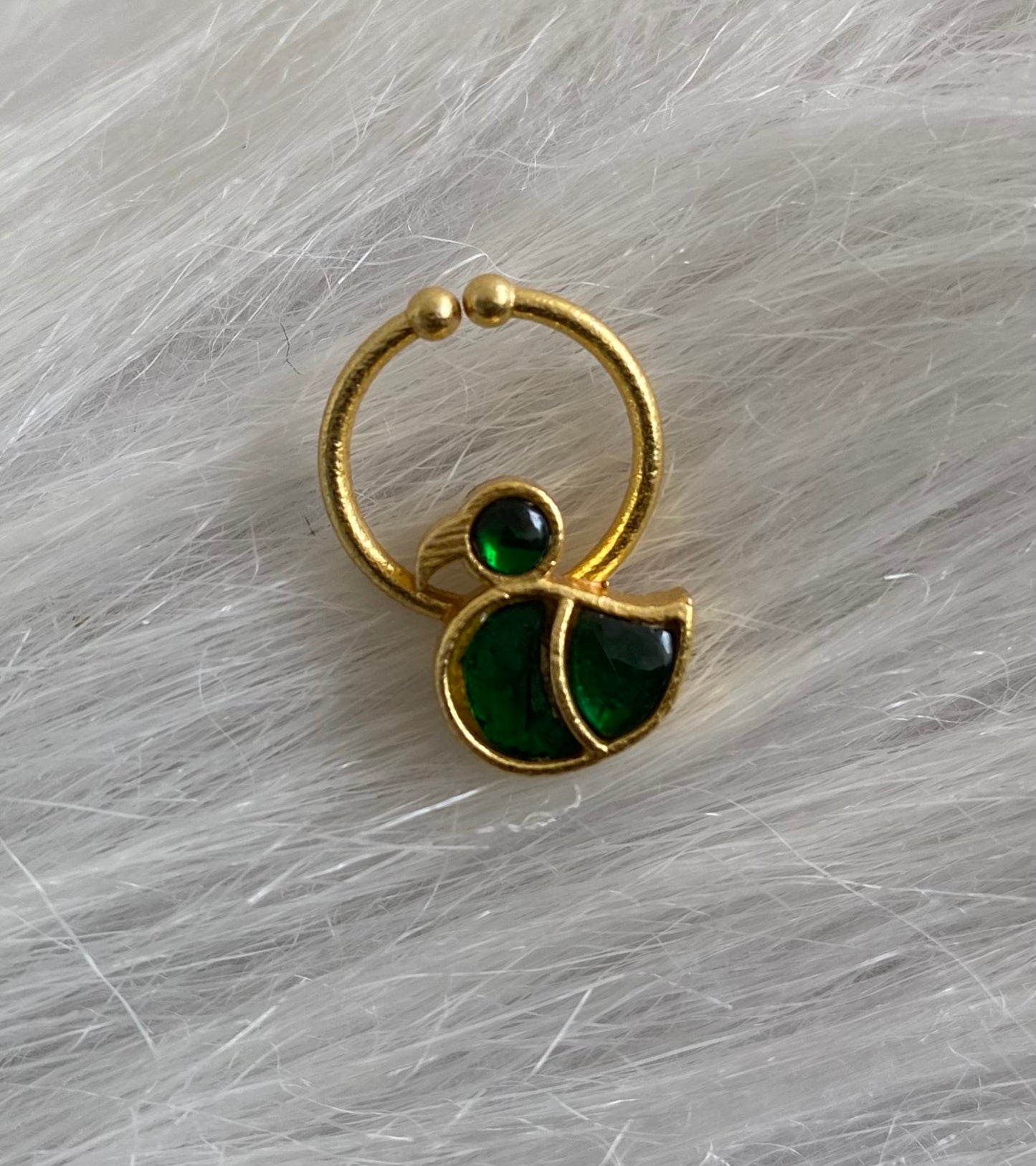 Gold tone kundan jadau green stone swan nose pin/bulakku dj-53740