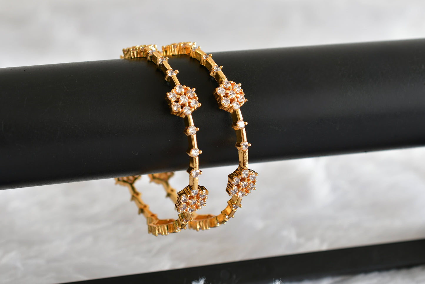 Gold tone cz white flower bangles(2.8) dj-51796