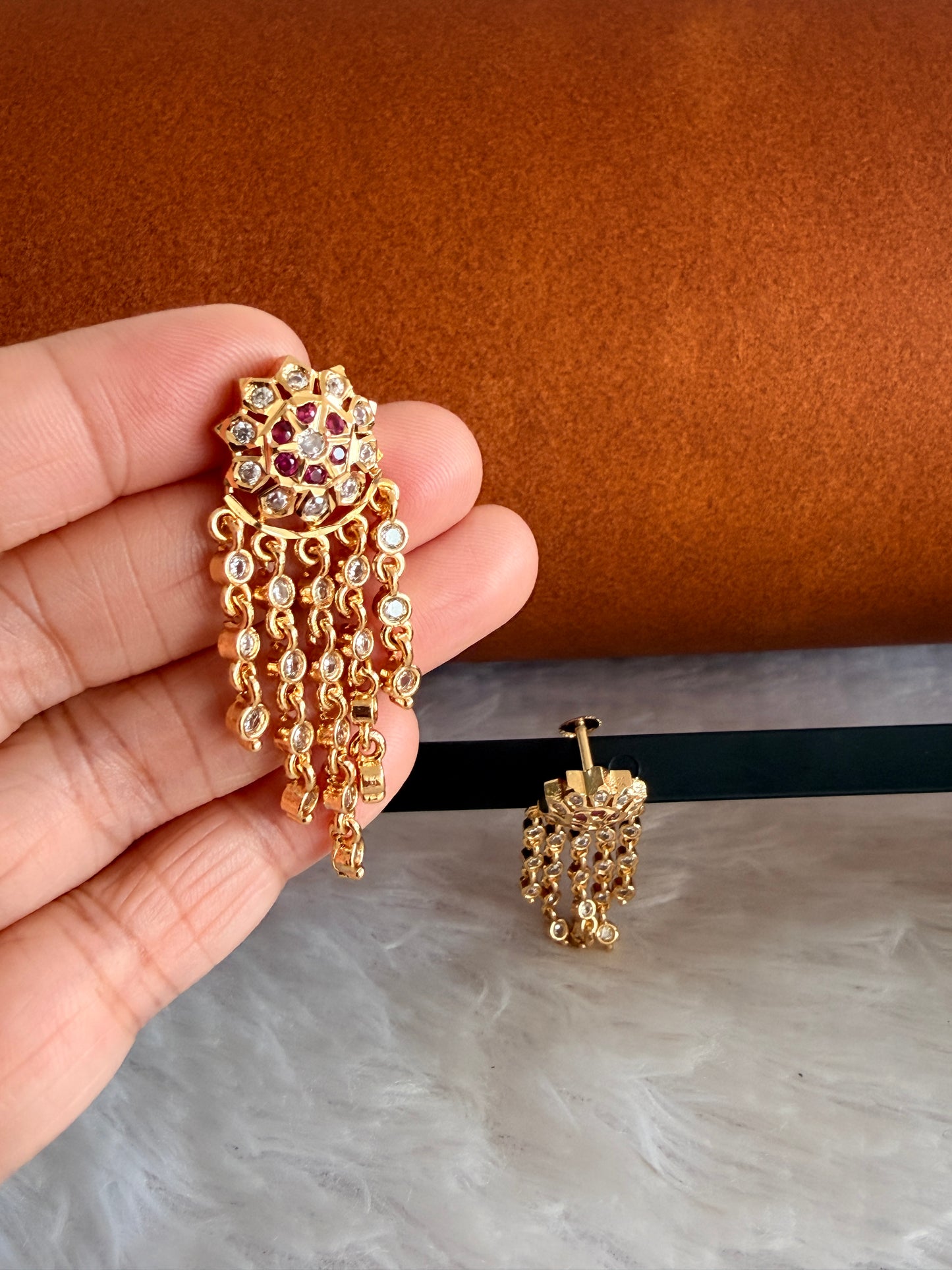 Gold tone AD white-pink flower earrings dj-53273