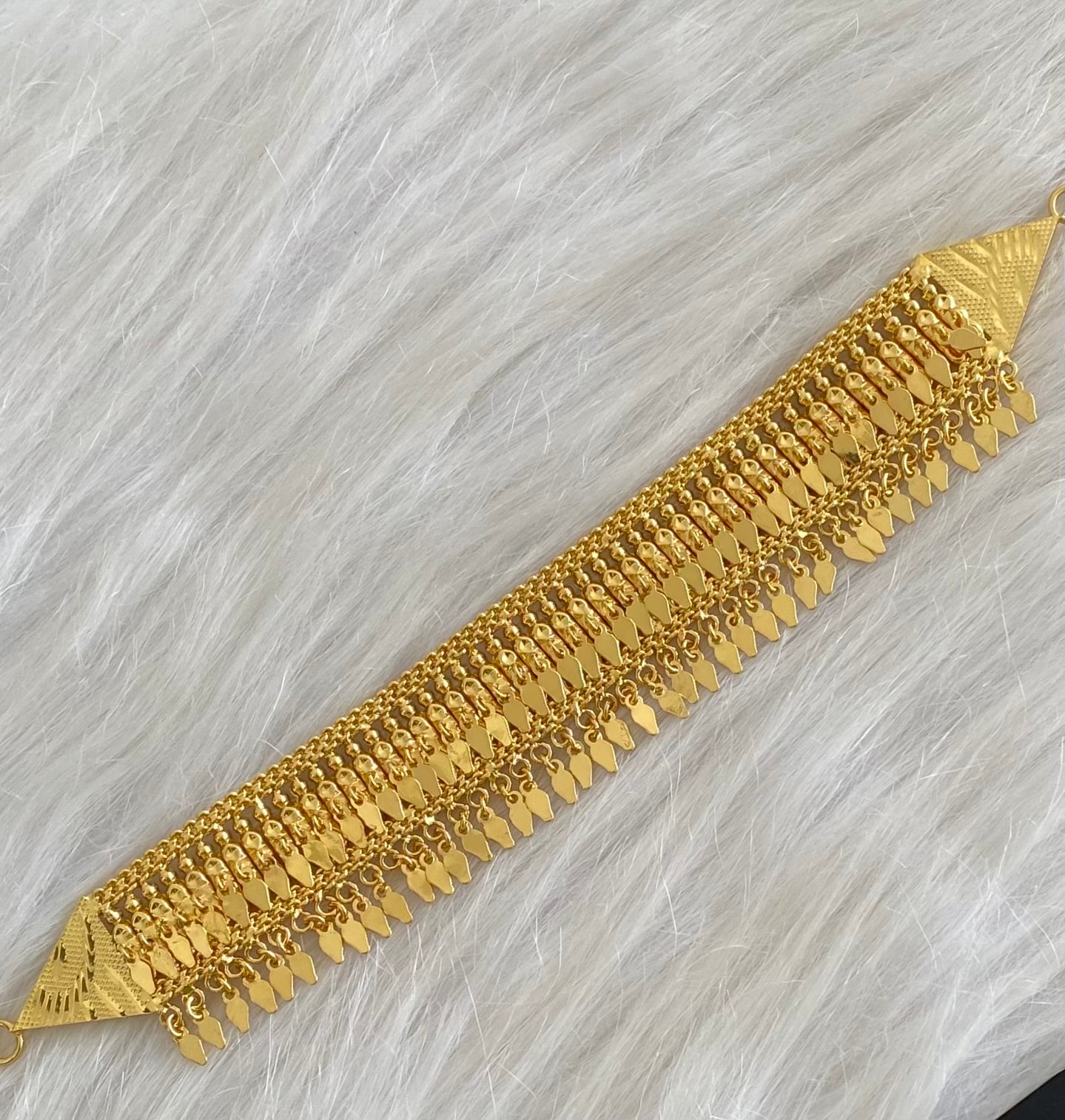 Gold tone Kerala style elakka thali choker necklace dj-54297