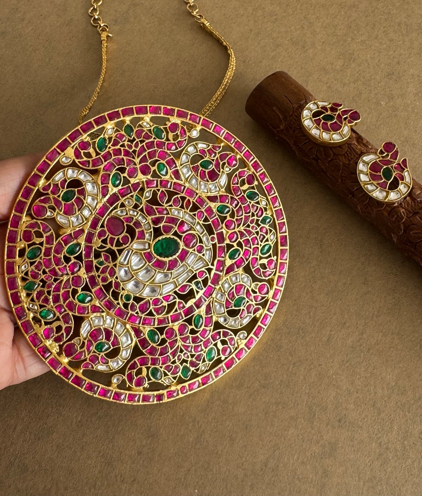 Matte finish pink-green-white kundan jadau huge round peacock necklace set dj-51541