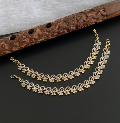 Two tone cz white stone ear side chain dj-54058