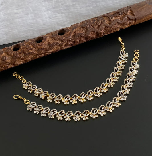 Two tone cz white stone ear side chain dj-54058