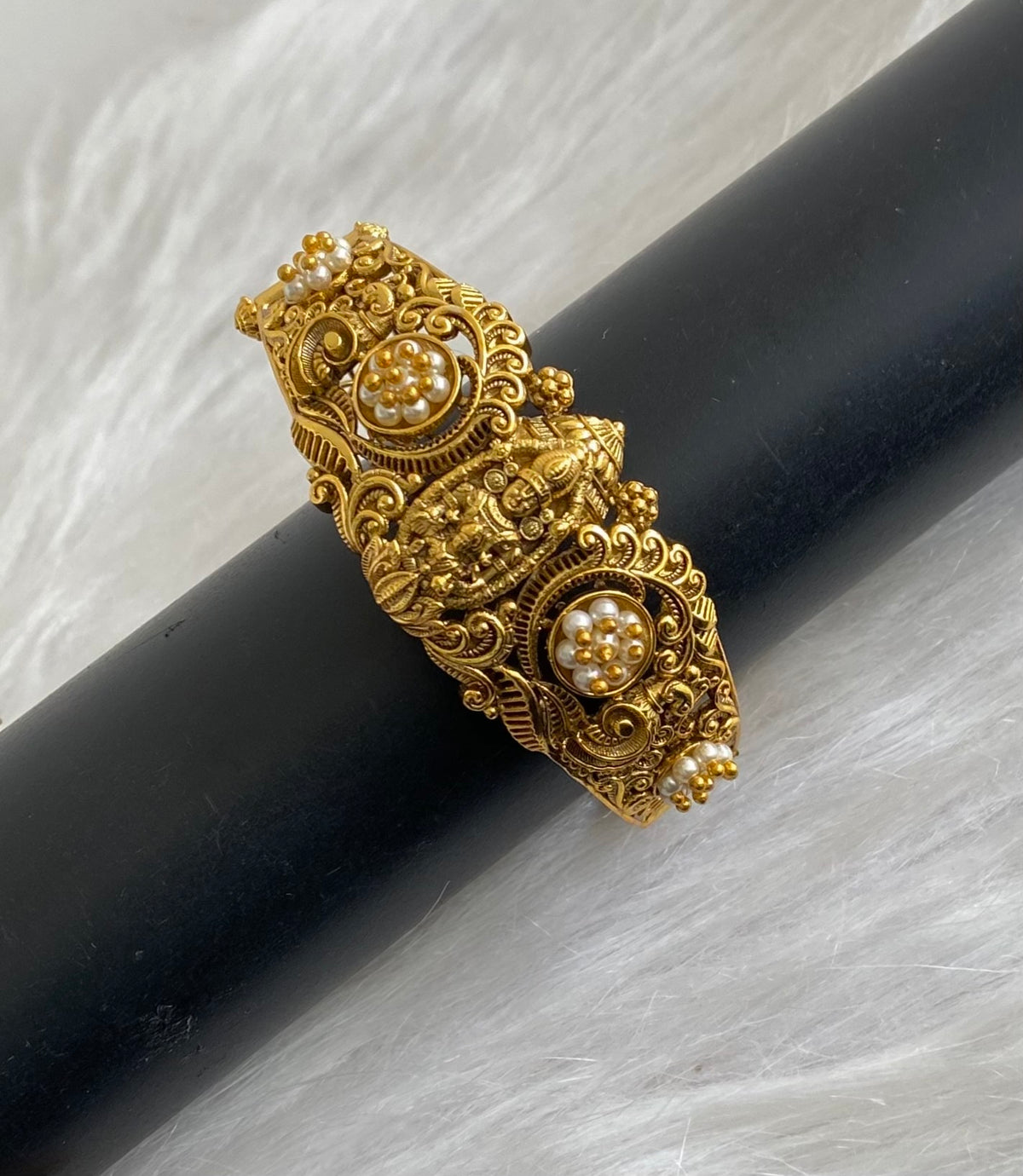 Antique gold tone shri thirumal pearl screw type kada/bracelet dj-54856