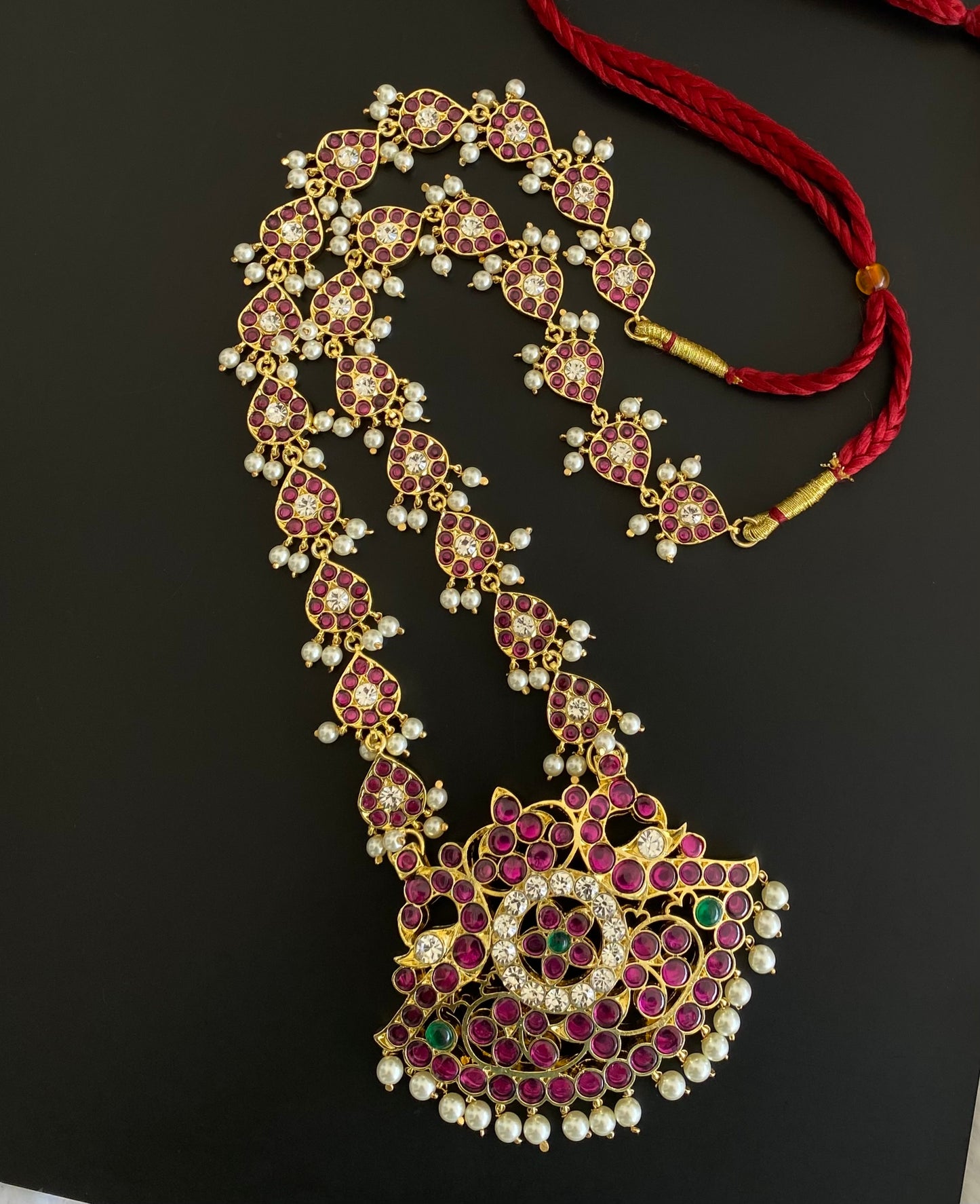 Gold tone precious kemp-green-white pearl peacock haar Dj-53356