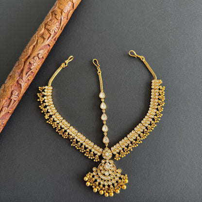 Matte finish white flower maang tikka dj-51378