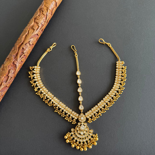 Matte finish white flower maang tikka dj-51378