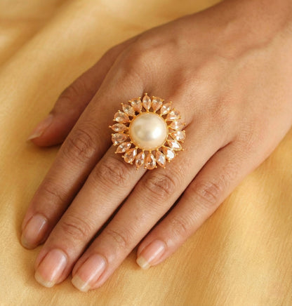Gold tone Pearl Adjustable Finger Ring-dj17053