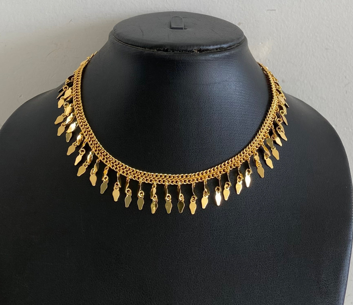 Gold tone kerala style elakka choker necklace dj-54611