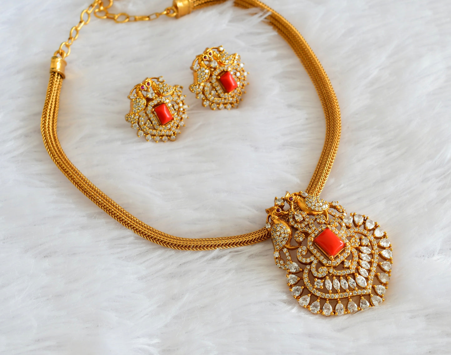 Matte finish white-coral stone peacock choker/necklace set dj-54016