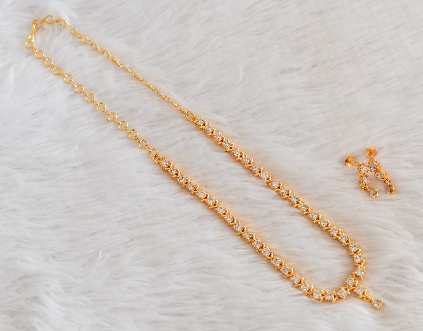 Gold tone AD white necklace set dj-53302